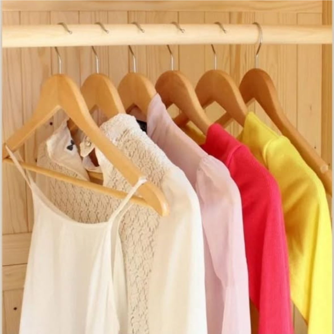 Wooden Hangers (10-Piece Set)